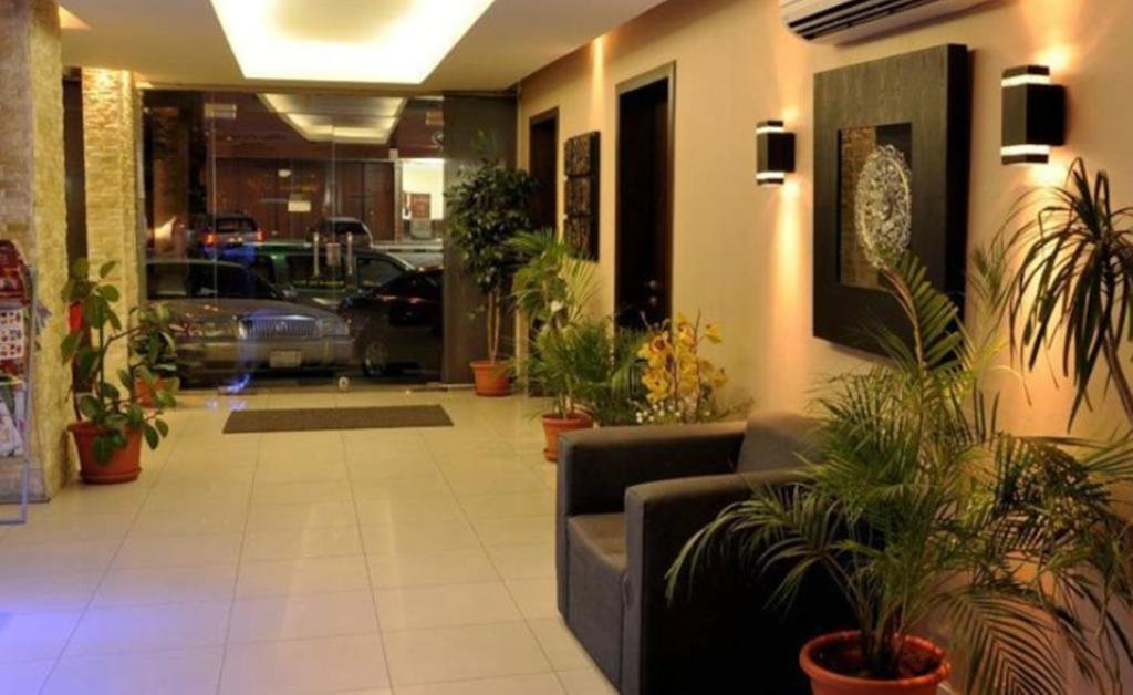 Marahal Al Rawabi Aparthotel Рияд Екстериор снимка